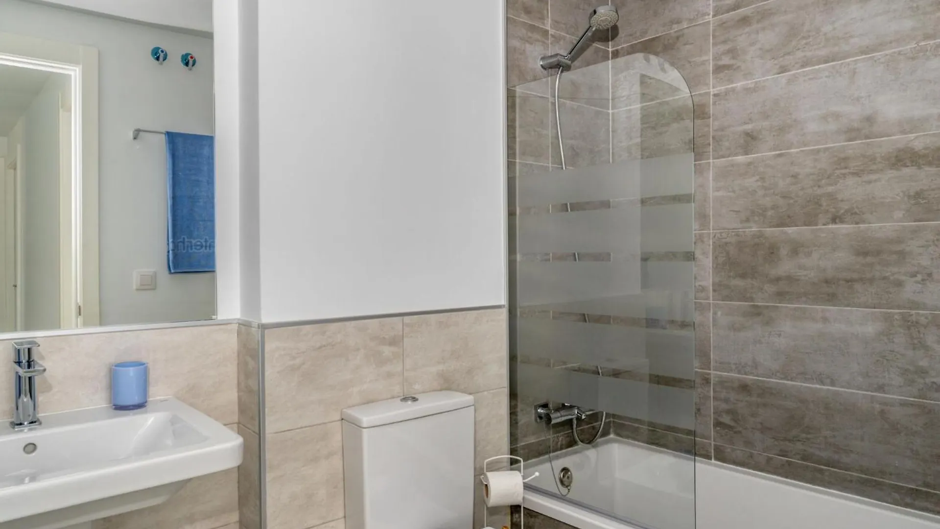 Apartment Atico Sea View Pure South By Interhome Manilva