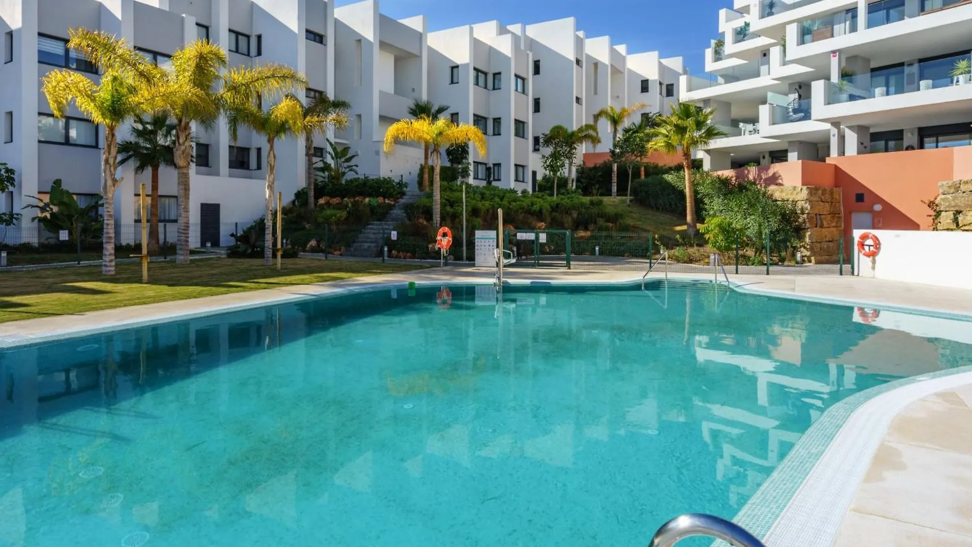 Apartment Atico Sea View Pure South By Interhome Manilva